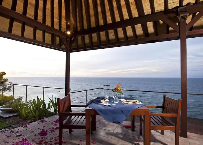 Resort Nomina 5*