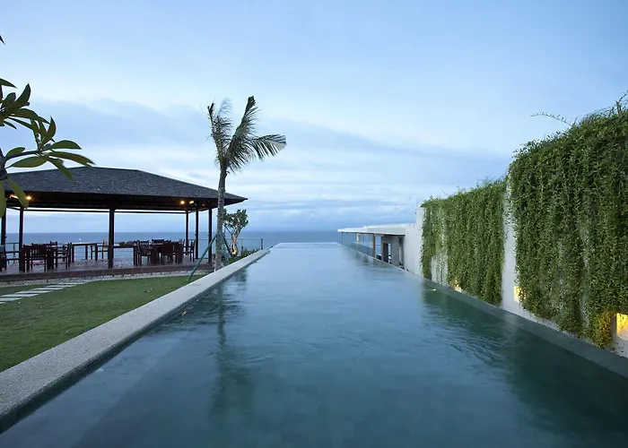 Nomina Resort